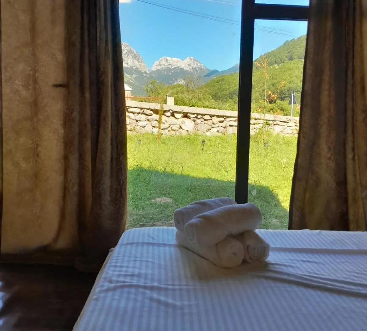 Cabina Boge Albania Shkoder
